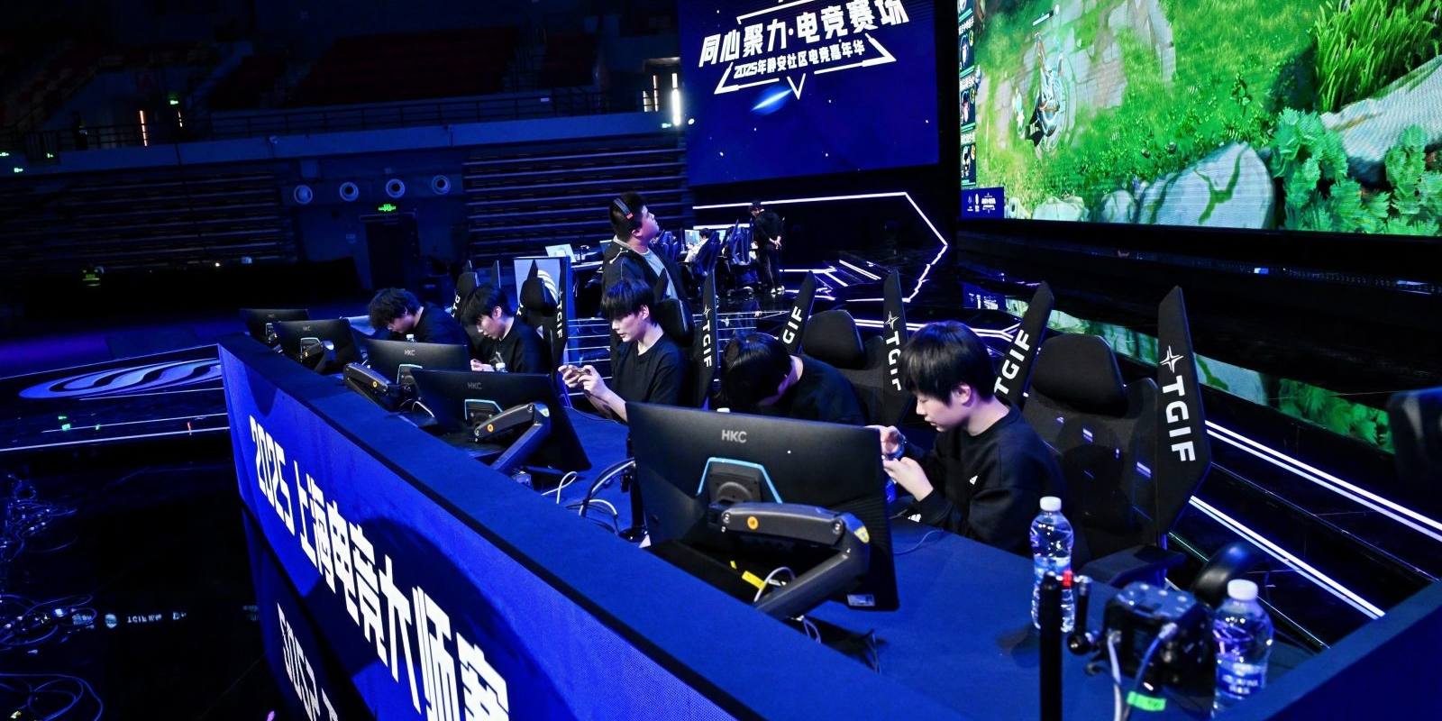 scrichang.com 英雄联盟总决赛实时赛果更新